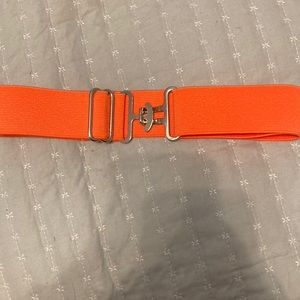 1.5 in orange elastic belt for equestrians